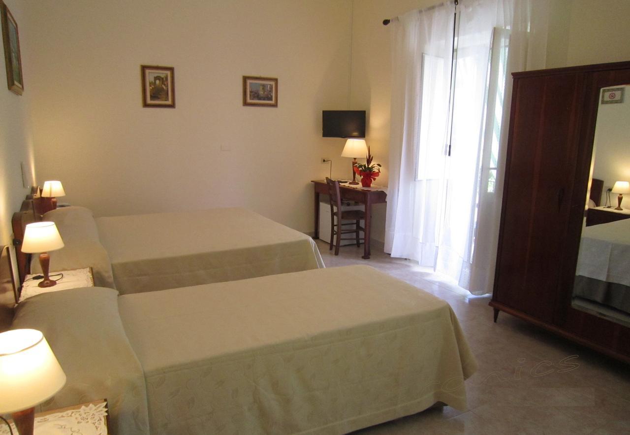 Albergo Italia - Vintage Hotel Capri Buitenkant foto